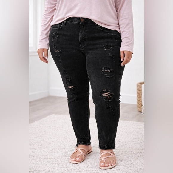 Fashion to Figure Denim - FTF Fashion To Figure Distressed Stretch Jeans Size 20